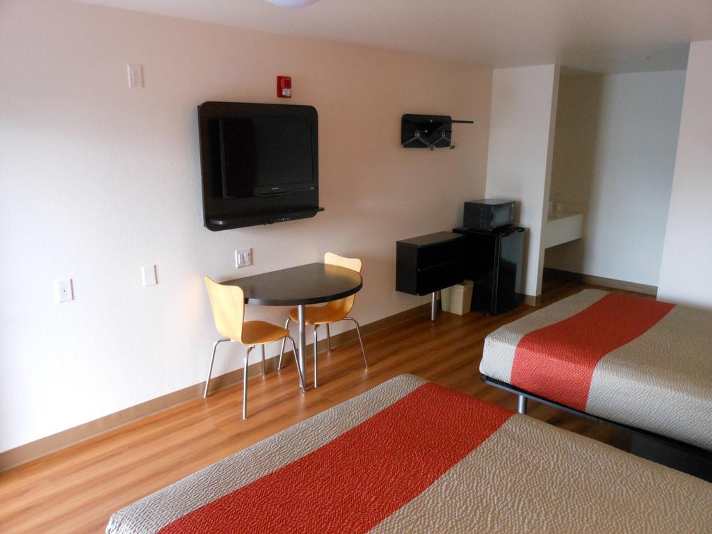 Motel 6-Fallon, Nv Exteriör bild