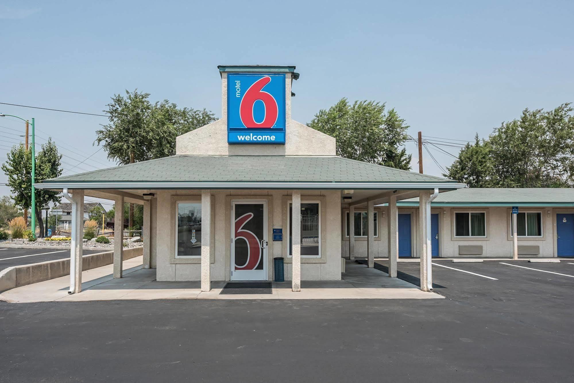 Motel 6-Fallon, Nv Exteriör bild